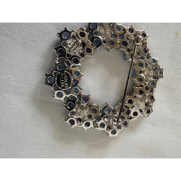 Nolan Miller Light Blue Lavender Crystal Flower Floral Brooch Round Signed - Picture 6 of 6